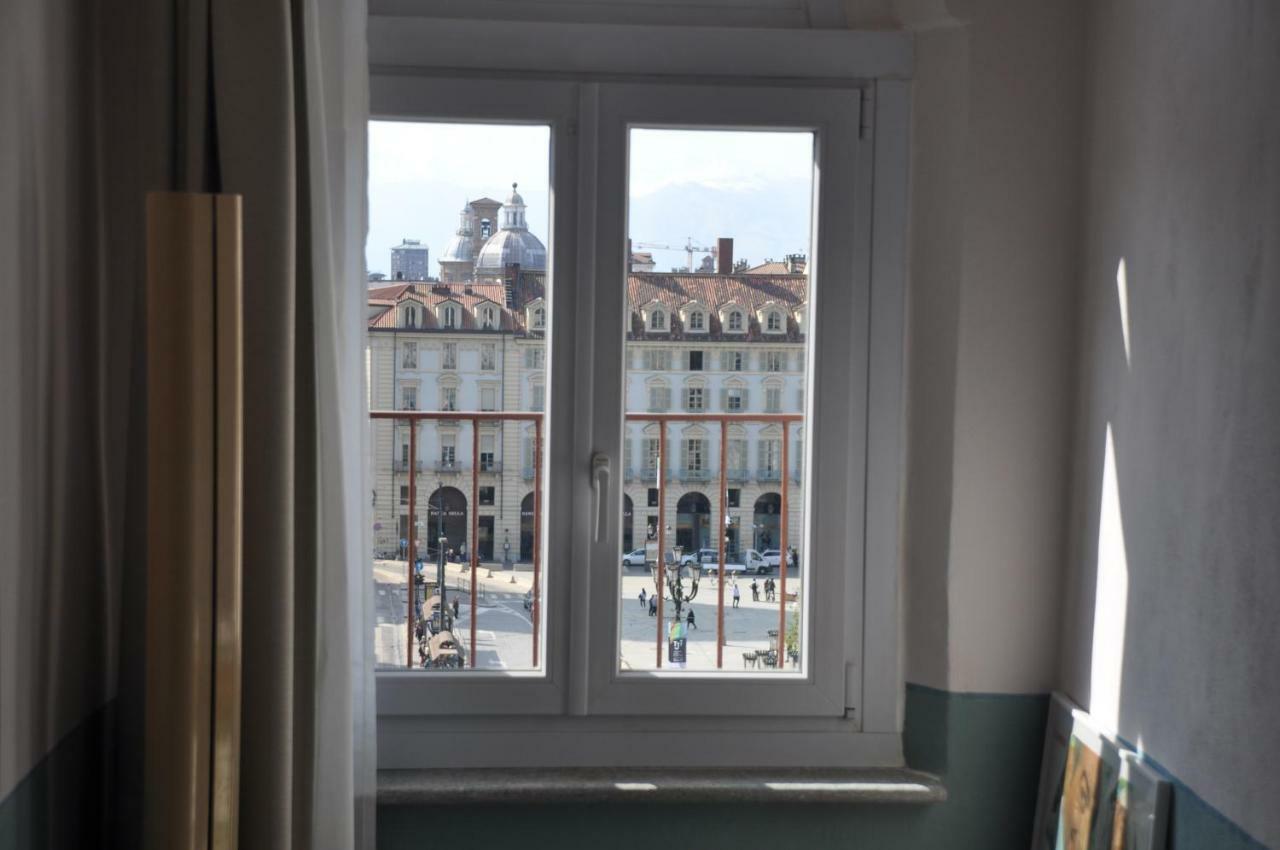 Mansarda In Piazza Castello Apartman Torino Kültér fotó